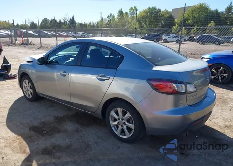 2010 Mazda Mazda3 I Touring z USA, uszkodzony, nr VIN JM1BL1SG6A1311525